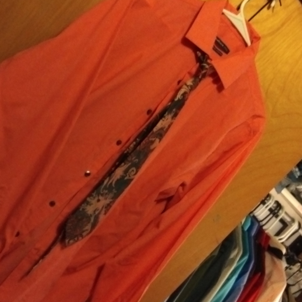 Tie & button up dress shirt